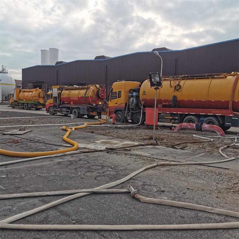 峨边污水池清理